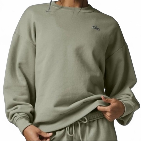 ✨ALO Yoga Accolade Crew Neck Pullover in Limestone Size Large - Picture 1 of 3